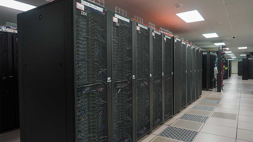 巨大的路由箱连接起来。