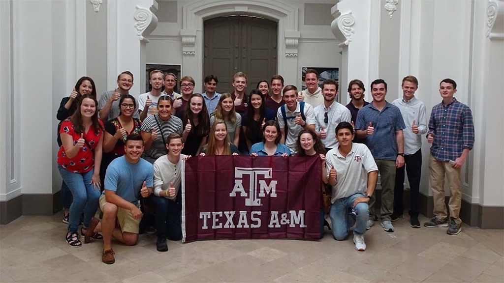 France Mechanical Engineering Faculty-Led picture