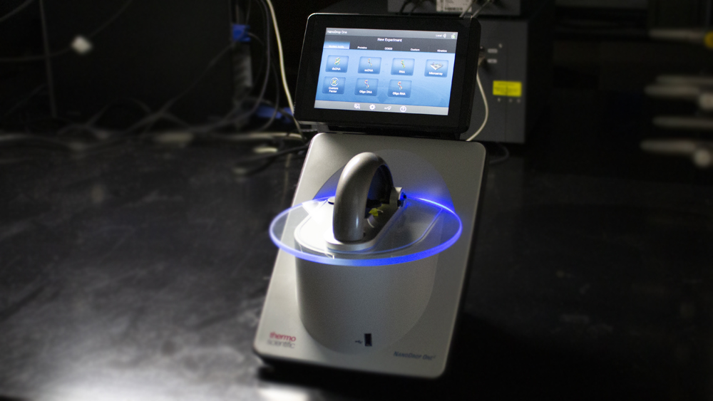 纳米液滴在实验室的照片