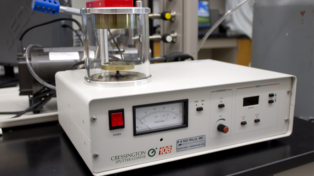 溅射涂布机