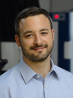 扎卡里·盖格农