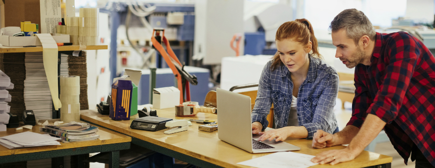students working on an industrial distribution project
