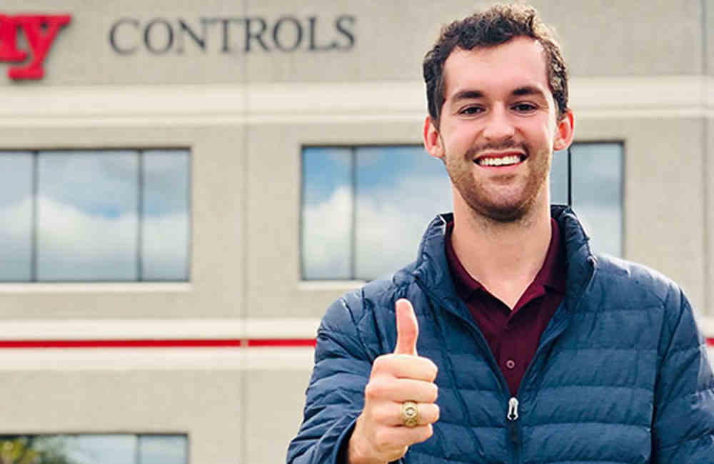 布雷国际公司的卢克·奥克斯