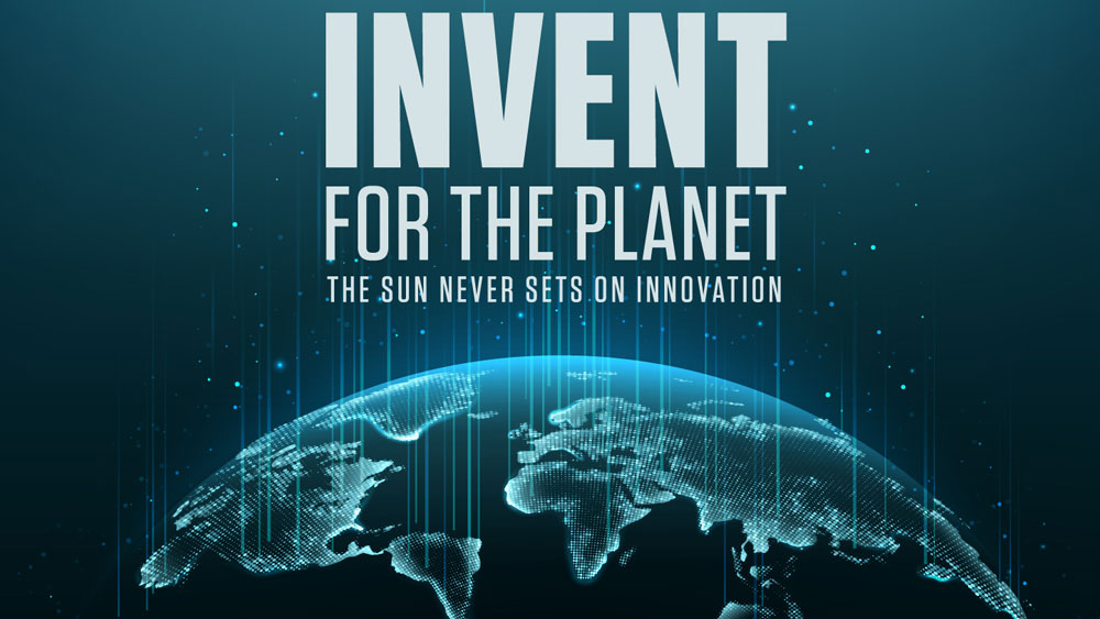 地球仪。文字:为地球而发明。太阳永不落在创新上。