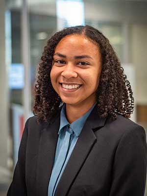 Layna Givens smiling.